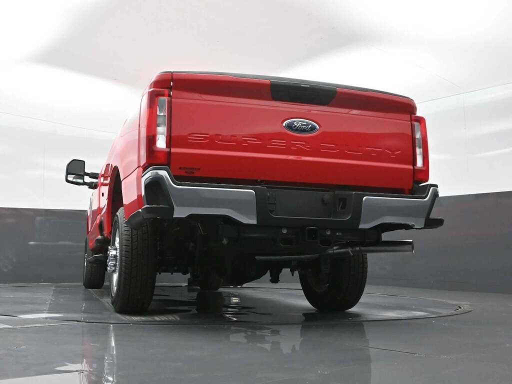 2025 Ford F-350 XLT