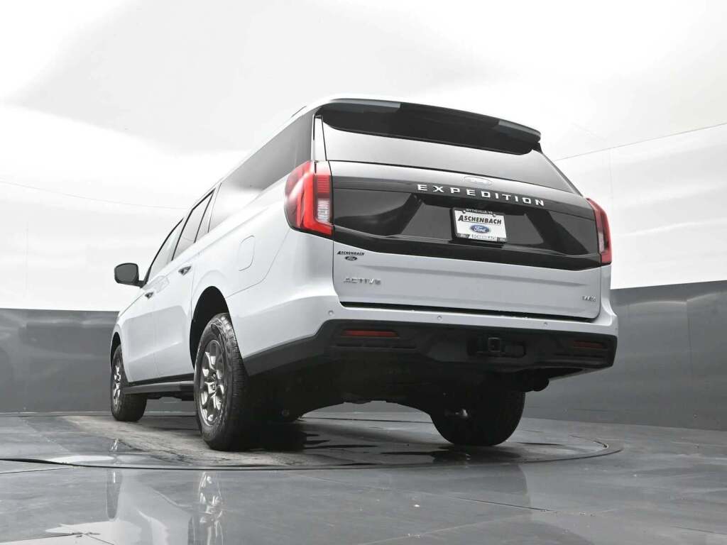 2025 Ford Expedition Active MAX