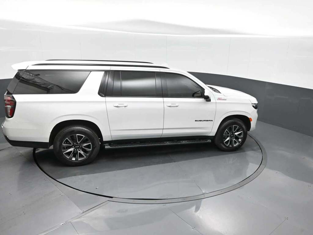 2023 Chevrolet Suburban Z71