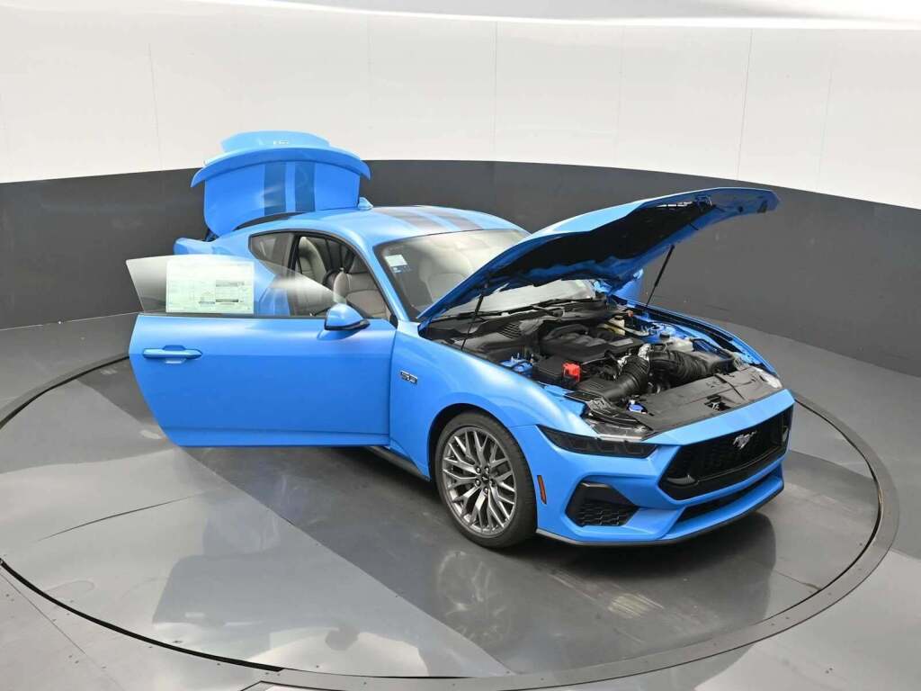 2025 Ford Mustang GT Premium Fastback