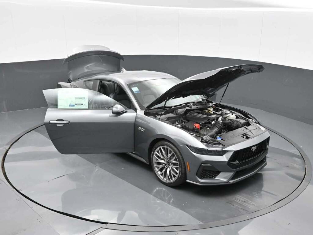 2025 Ford Mustang GT Premium Fastback