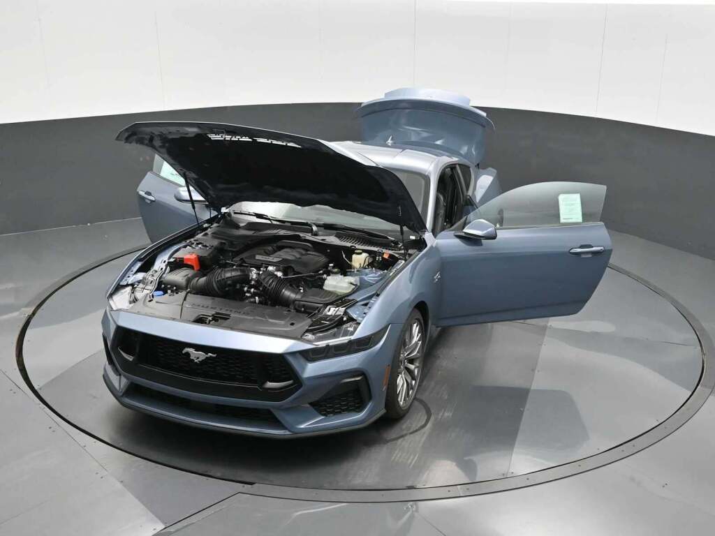 2025 Ford Mustang GT Premium Fastback