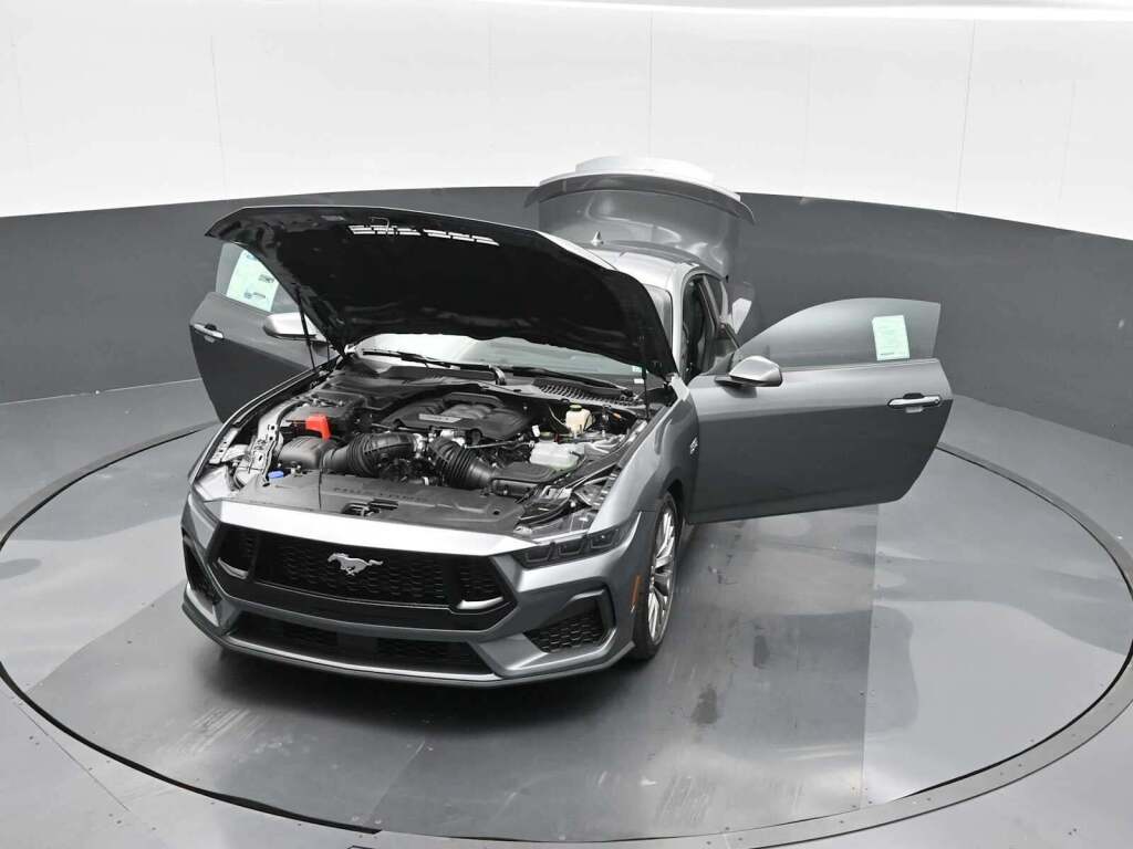 2025 Ford Mustang GT Premium Fastback