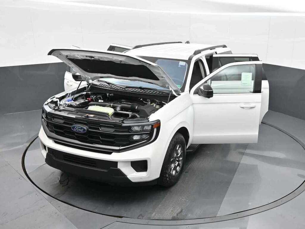 2025 Ford Expedition Active MAX