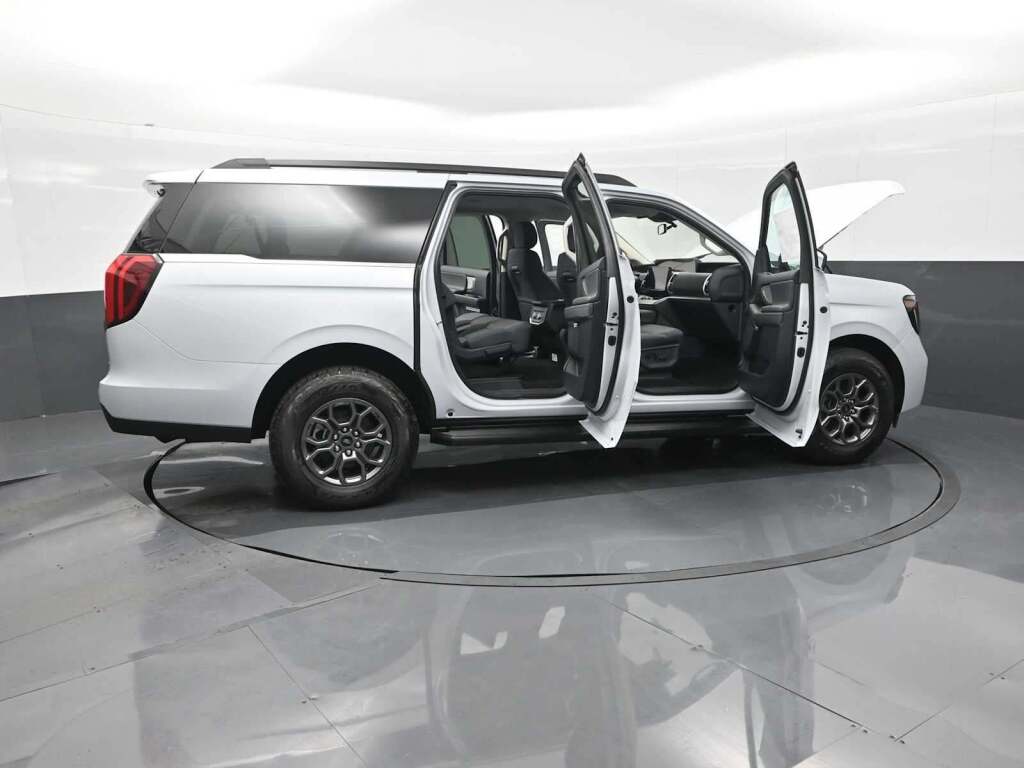 2025 Ford Expedition Active MAX
