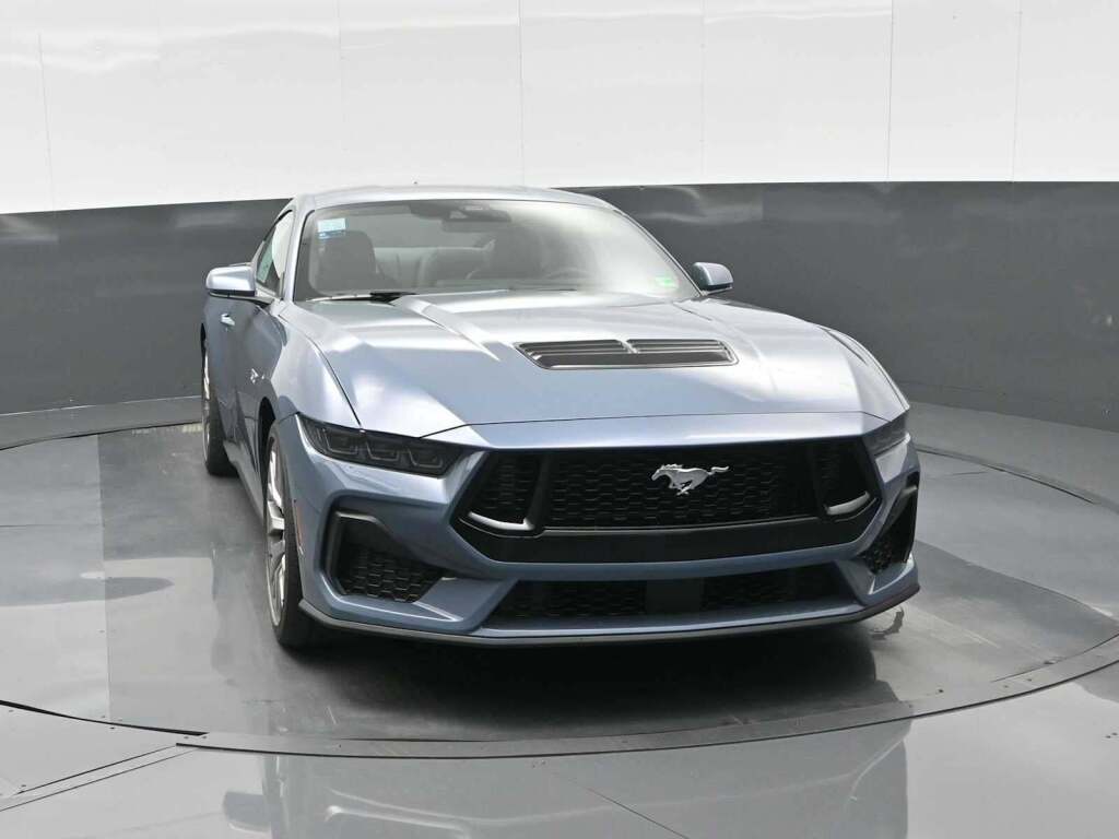 2025 Ford Mustang GT Premium Fastback