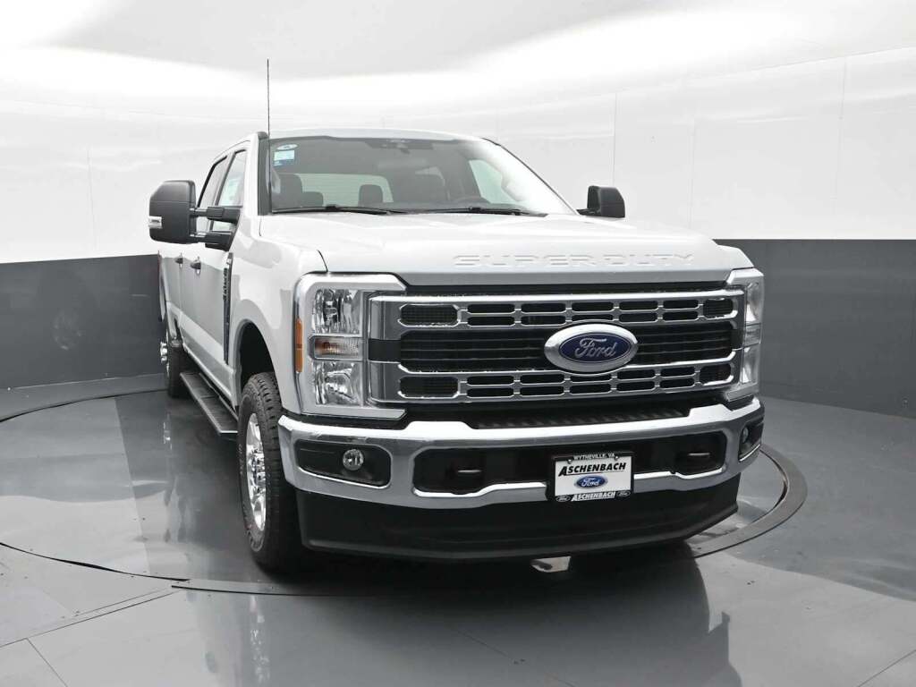 2026 Ford F-350 XLT