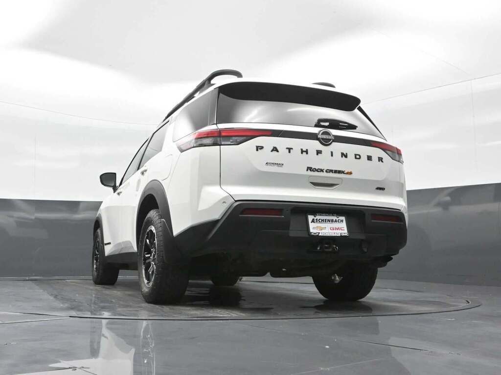 2023 Nissan Pathfinder Rock Creek 4WD