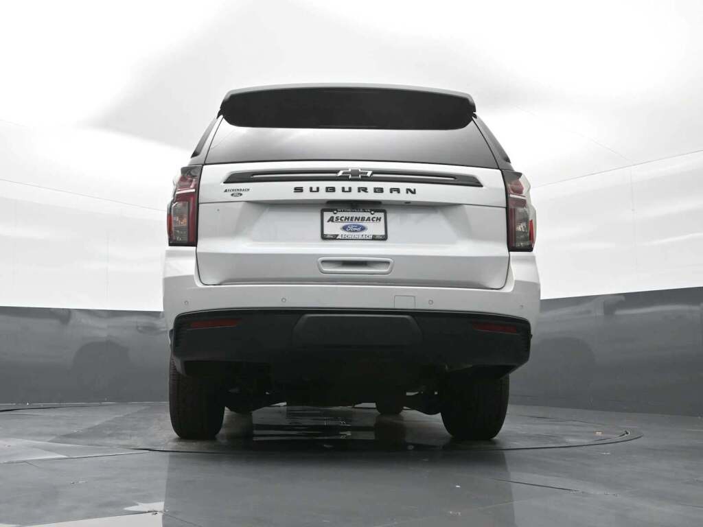 2023 Chevrolet Suburban Z71