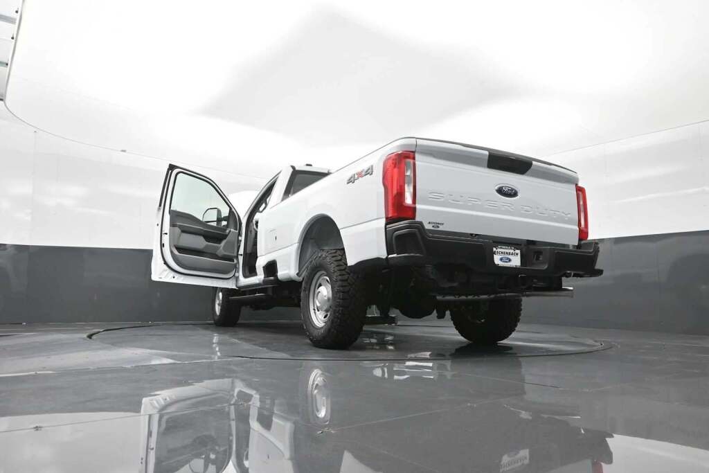 2025 Ford F-250 XL