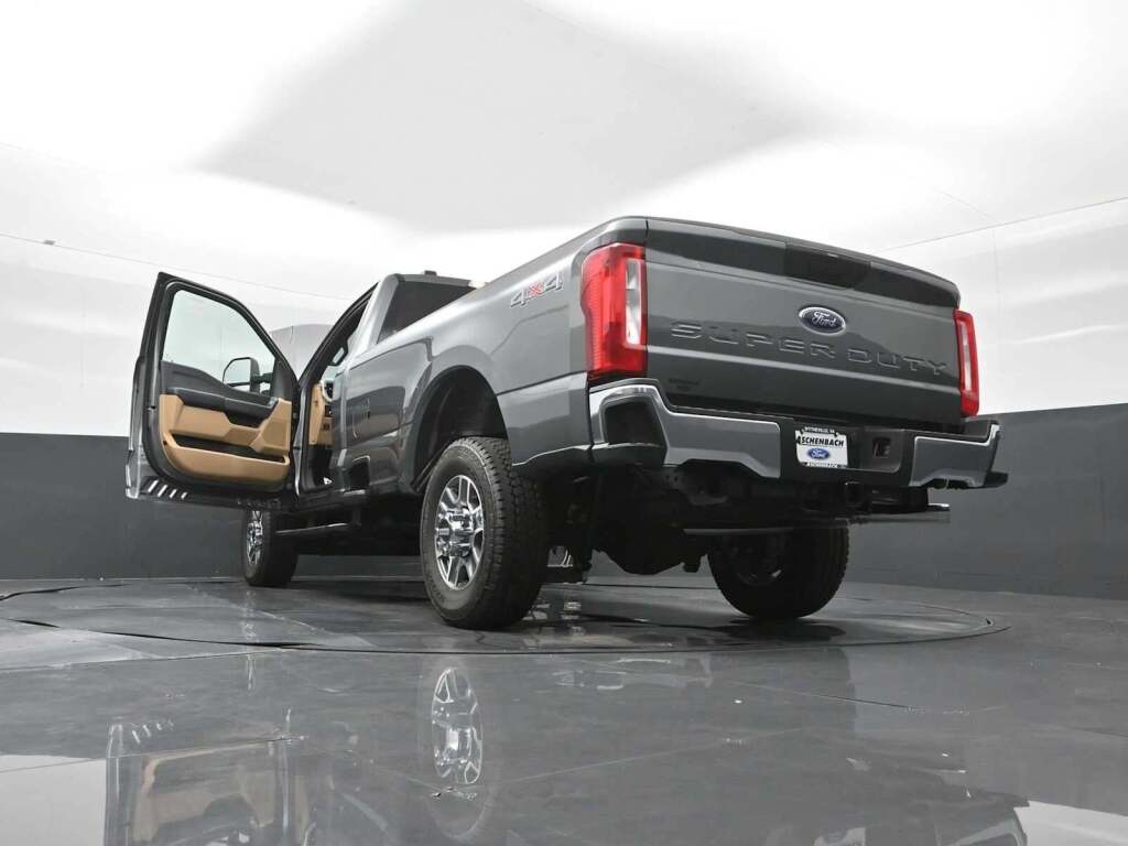 2025 Ford F-350 XLT