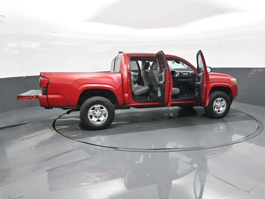 2021 Toyota Tacoma SR V6