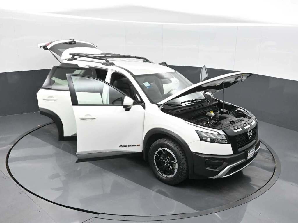 2023 Nissan Pathfinder Rock Creek 4WD