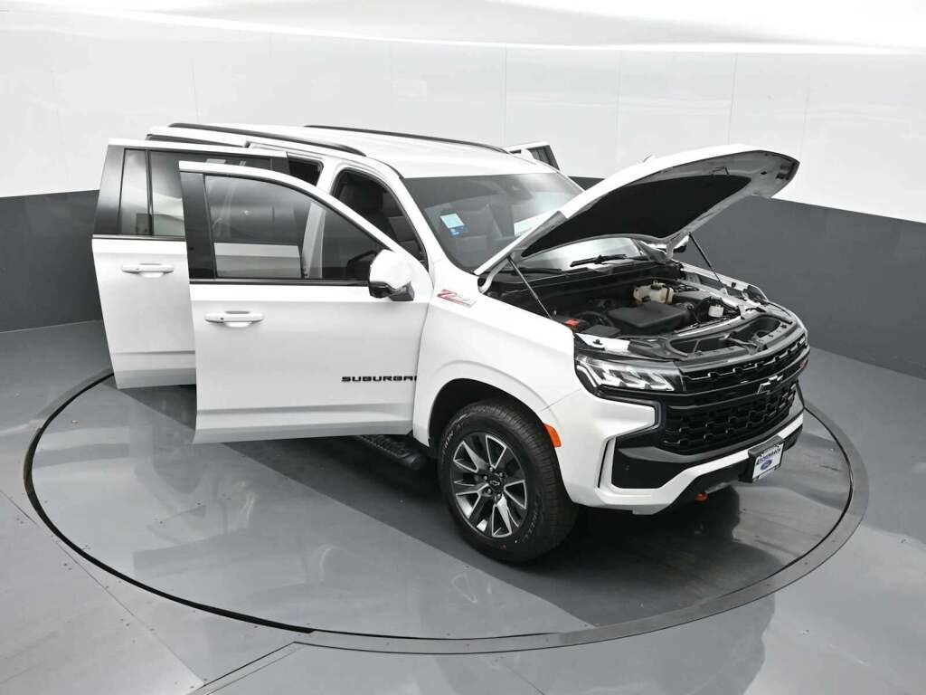 2023 Chevrolet Suburban Z71