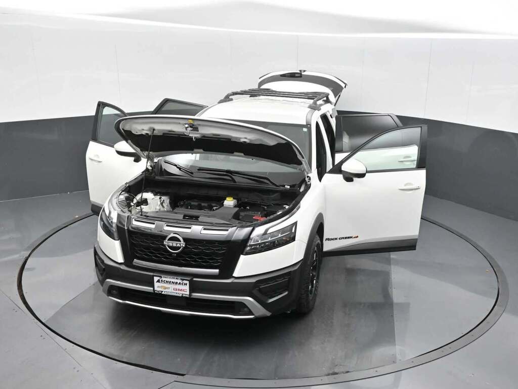 2023 Nissan Pathfinder Rock Creek 4WD