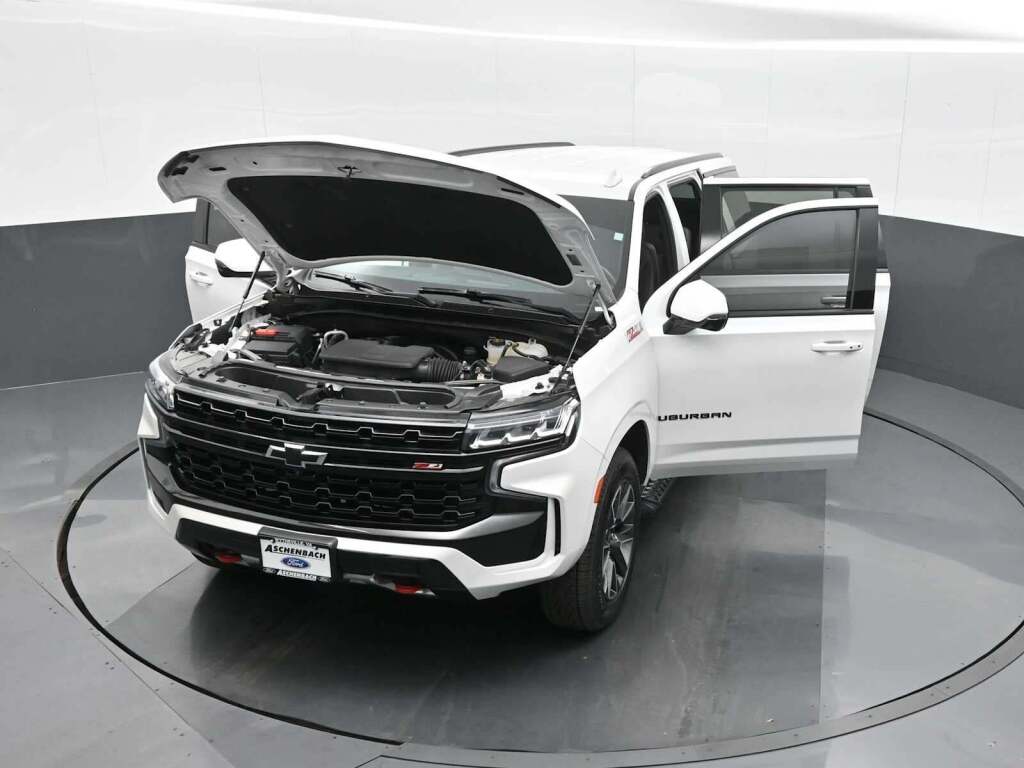 2023 Chevrolet Suburban Z71
