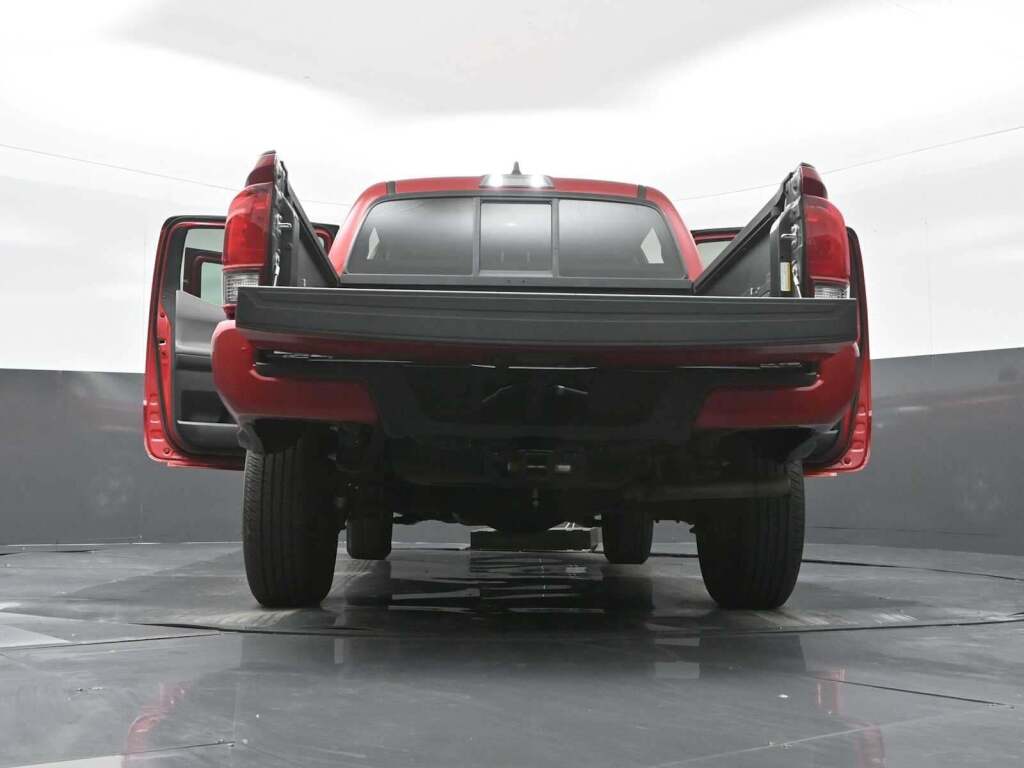 2021 Toyota Tacoma SR V6