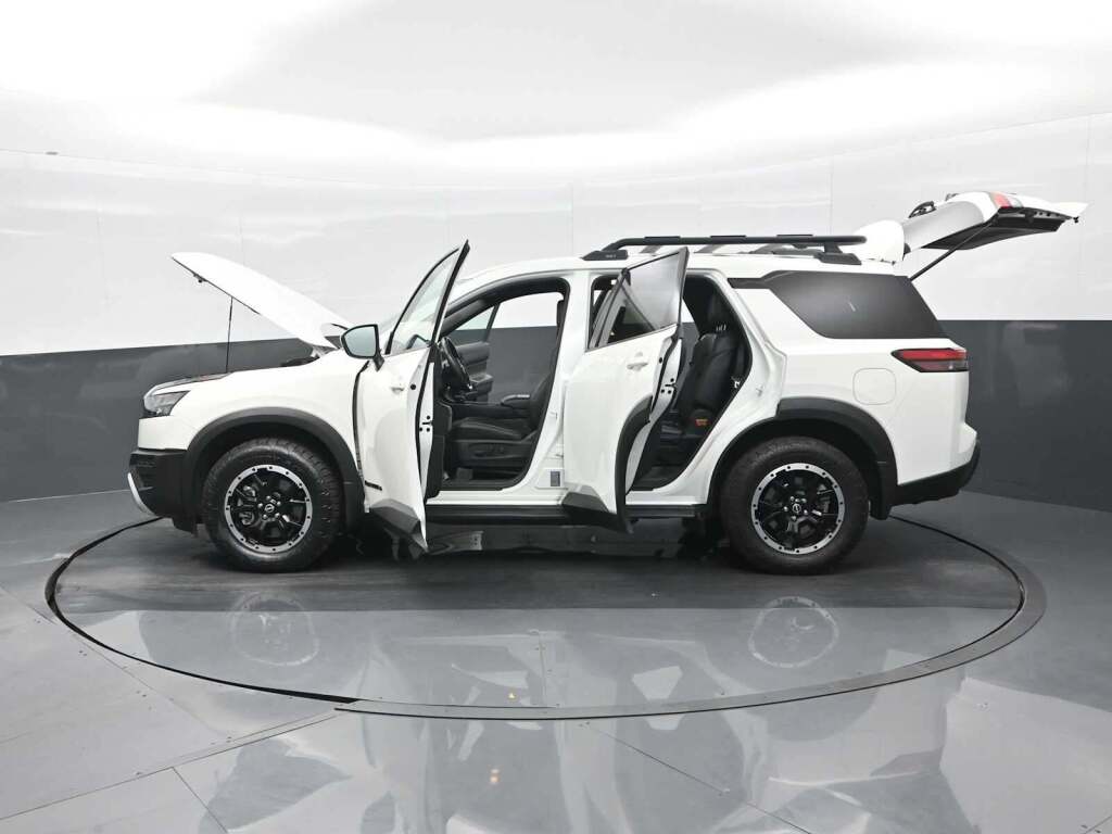 2023 Nissan Pathfinder Rock Creek 4WD