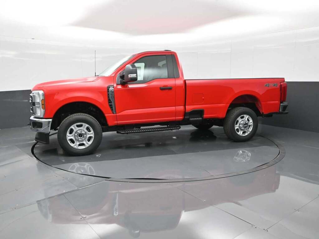 2025 Ford F-350 XLT
