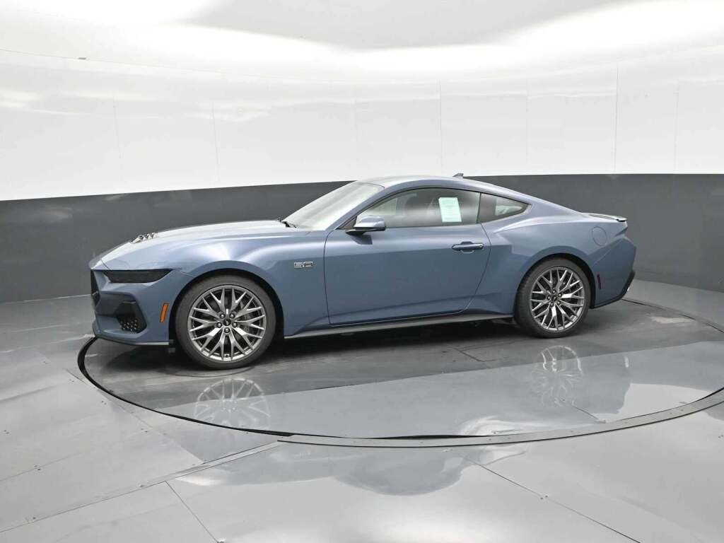 2025 Ford Mustang GT Premium Fastback