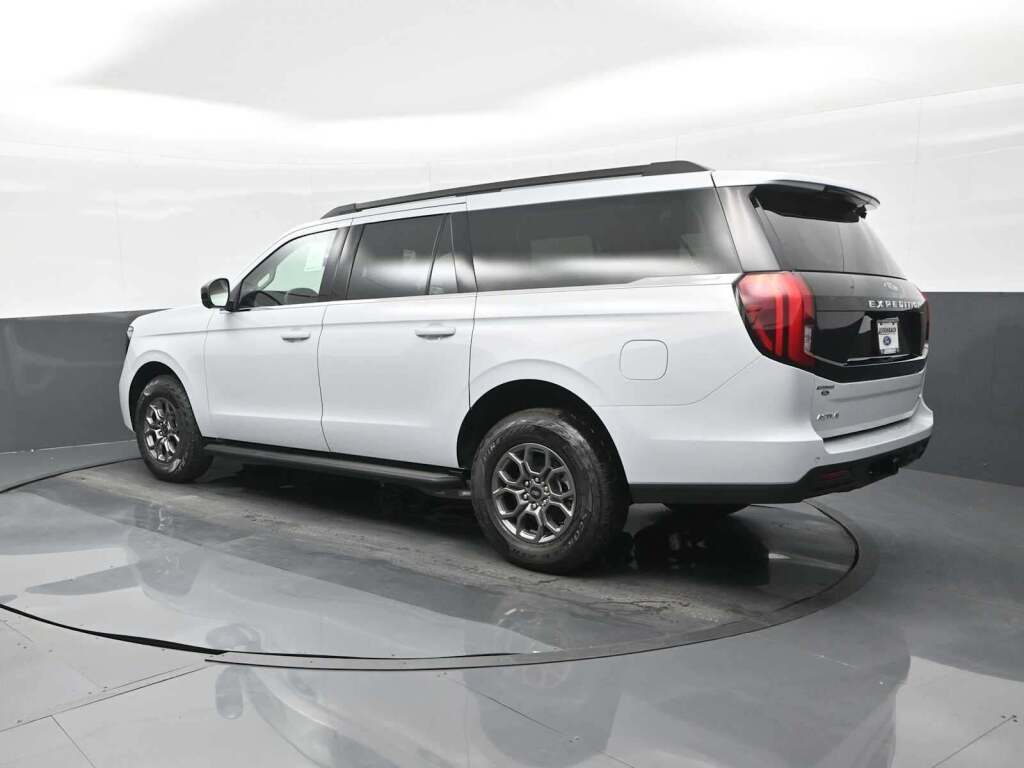 2025 Ford Expedition Active MAX