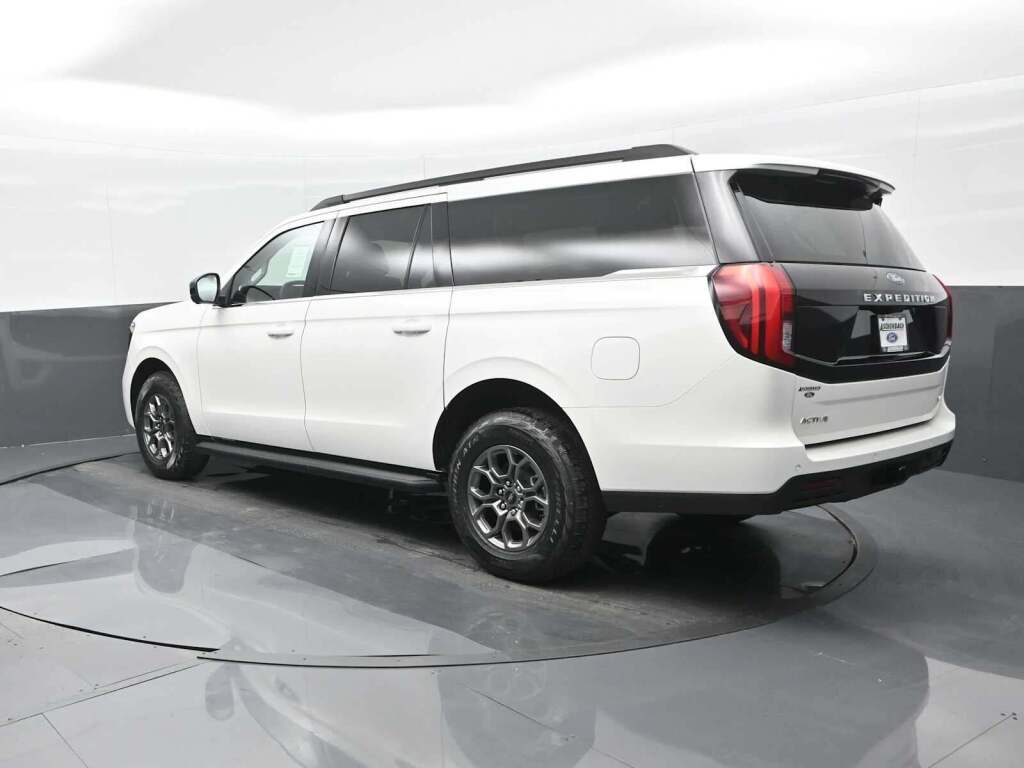2025 Ford Expedition Active MAX