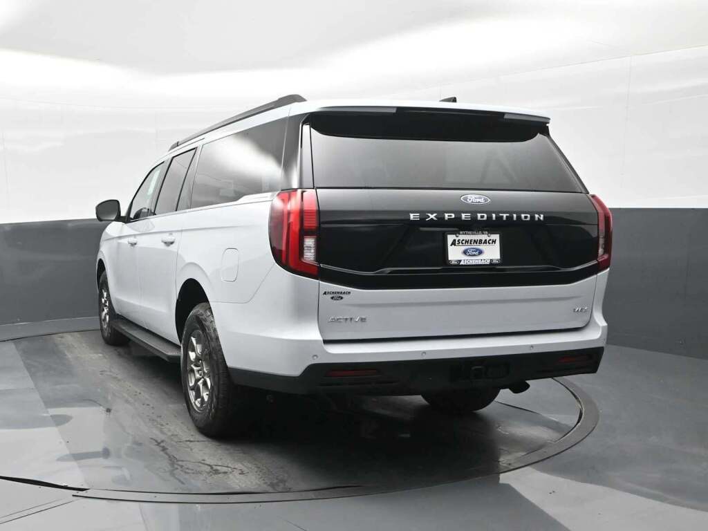 2025 Ford Expedition Active MAX