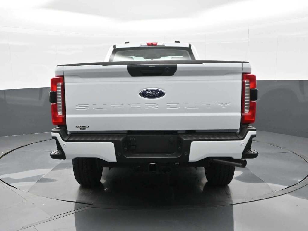 2025 Ford F-350 XL