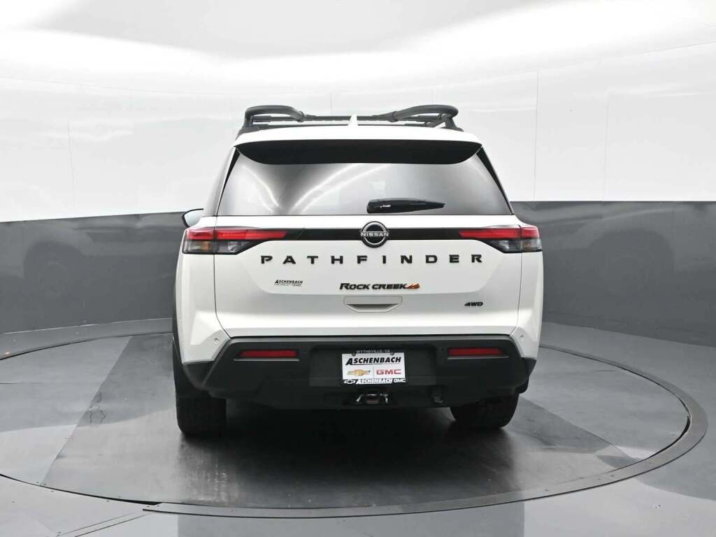 2023 Nissan Pathfinder Rock Creek 4WD