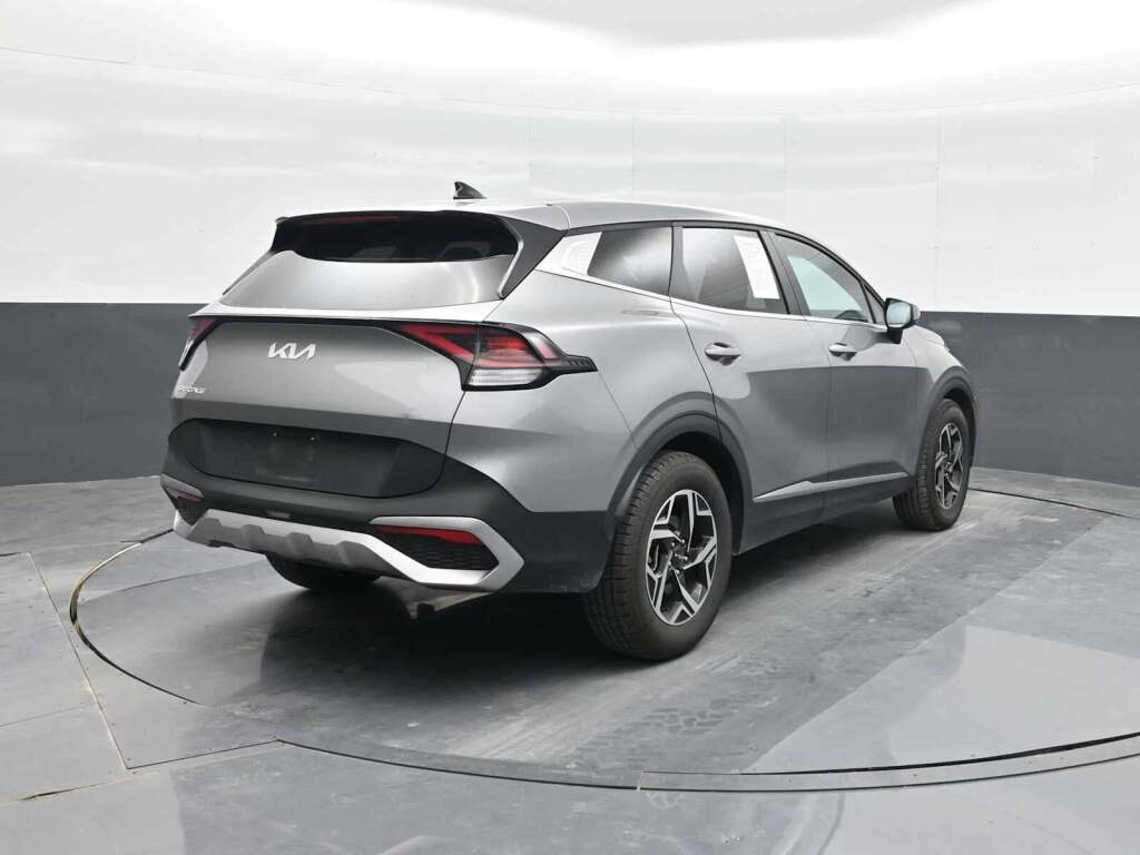 2024 Kia Sportage LX