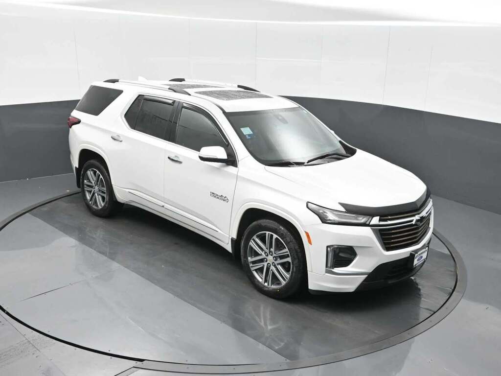 2023 Chevrolet Traverse High Country