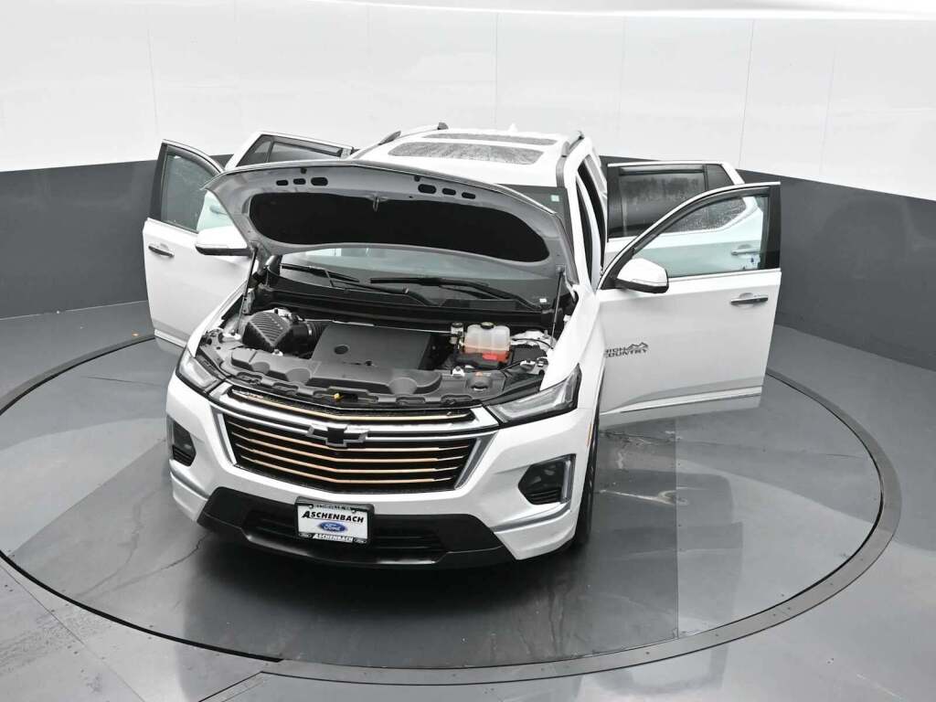2023 Chevrolet Traverse High Country