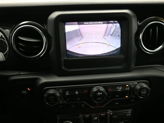 2021 Jeep Wrangler Unlimited Sahara Altitude 4x4