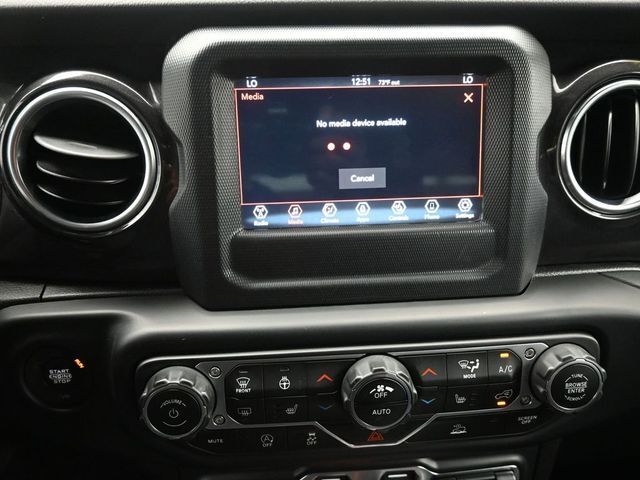 2021 Jeep Wrangler Unlimited Sahara Altitude 4x4