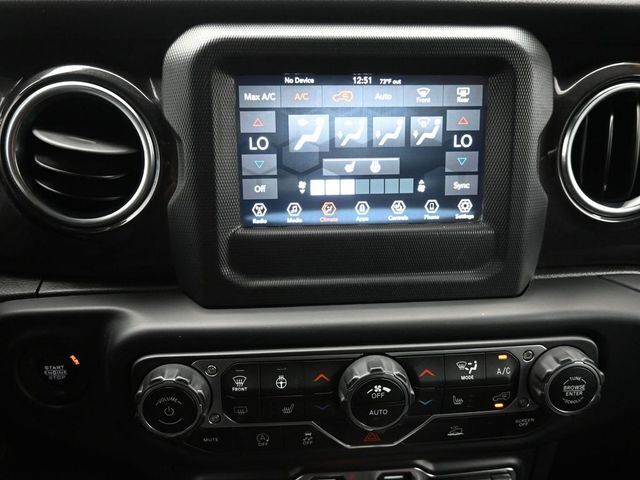 2021 Jeep Wrangler Unlimited Sahara Altitude 4x4