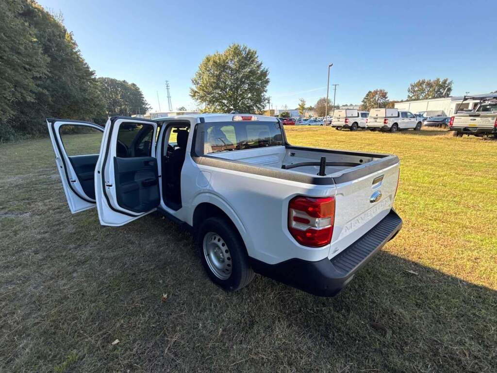 2023 Ford Maverick XL