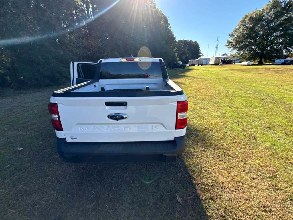 2023 Ford Maverick XL