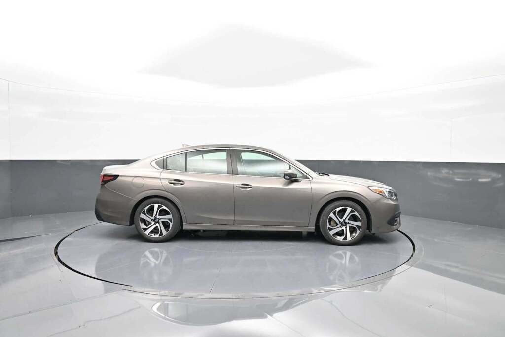 2022 Subaru Legacy Limited
