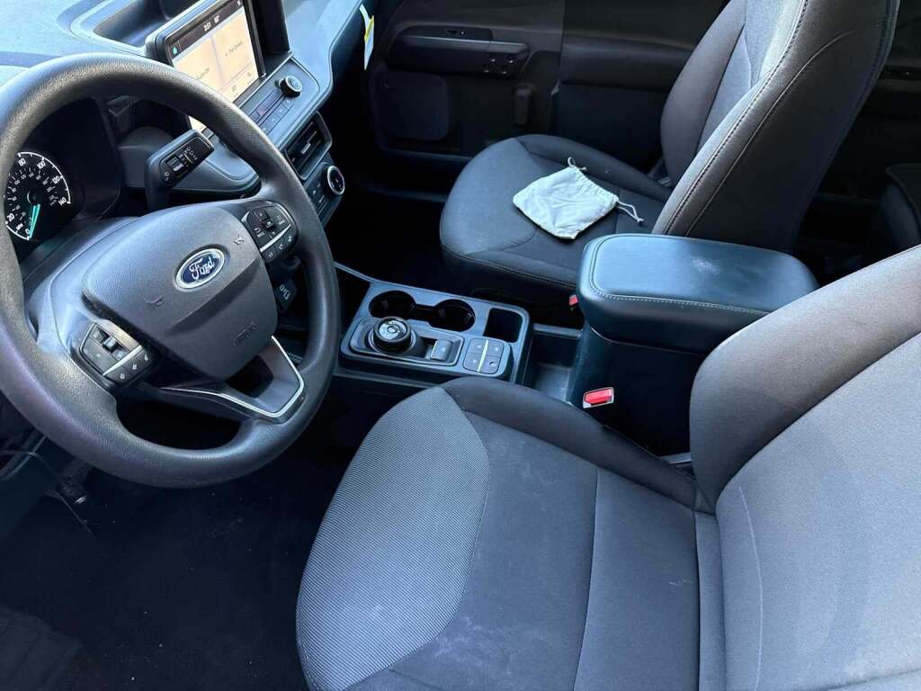 2023 Ford Maverick XL