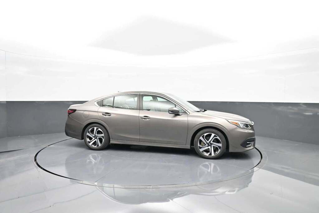 2022 Subaru Legacy Limited
