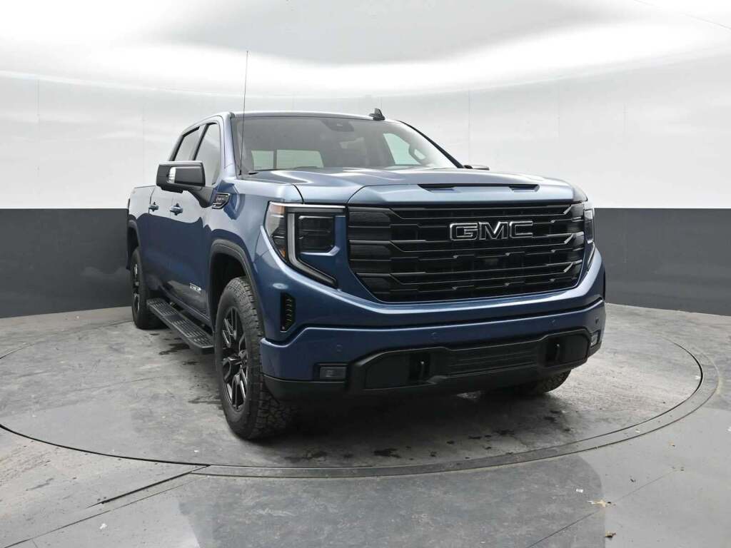 2026 GMC Sierra 1500 Crew Cab, Short Bed, Elevation, 4WD