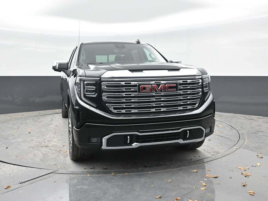 2026 GMC Sierra 1500 Crew Cab, Short Bed, Denali, 4WD