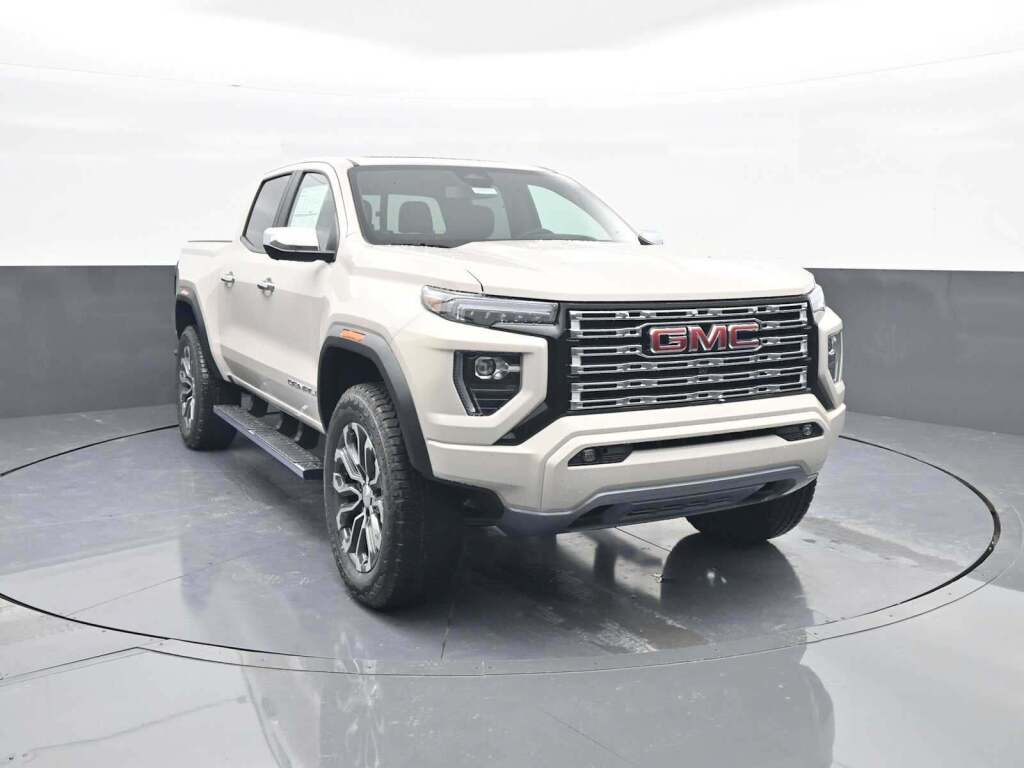 2026 GMC Canyon Denali, 4WD