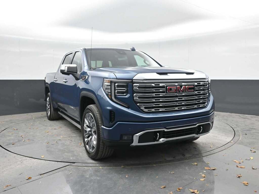 2026 GMC Sierra 1500 Crew Cab, Standard Bed, Denali, 4WD