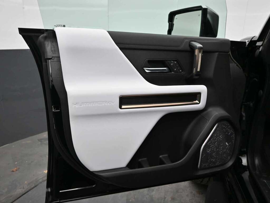 2025 GMC HUMMER EV SUV 3X e4WD