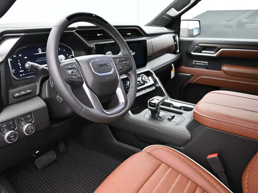 2026 GMC Sierra 1500 Crew Cab, Short Bed, Denali Ultimate, 4WD