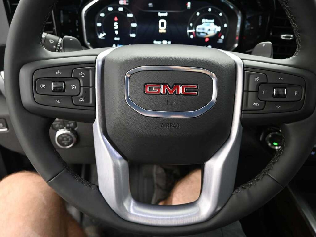 2026 GMC Sierra 1500 Crew Cab, Short Bed, Elevation, 4WD