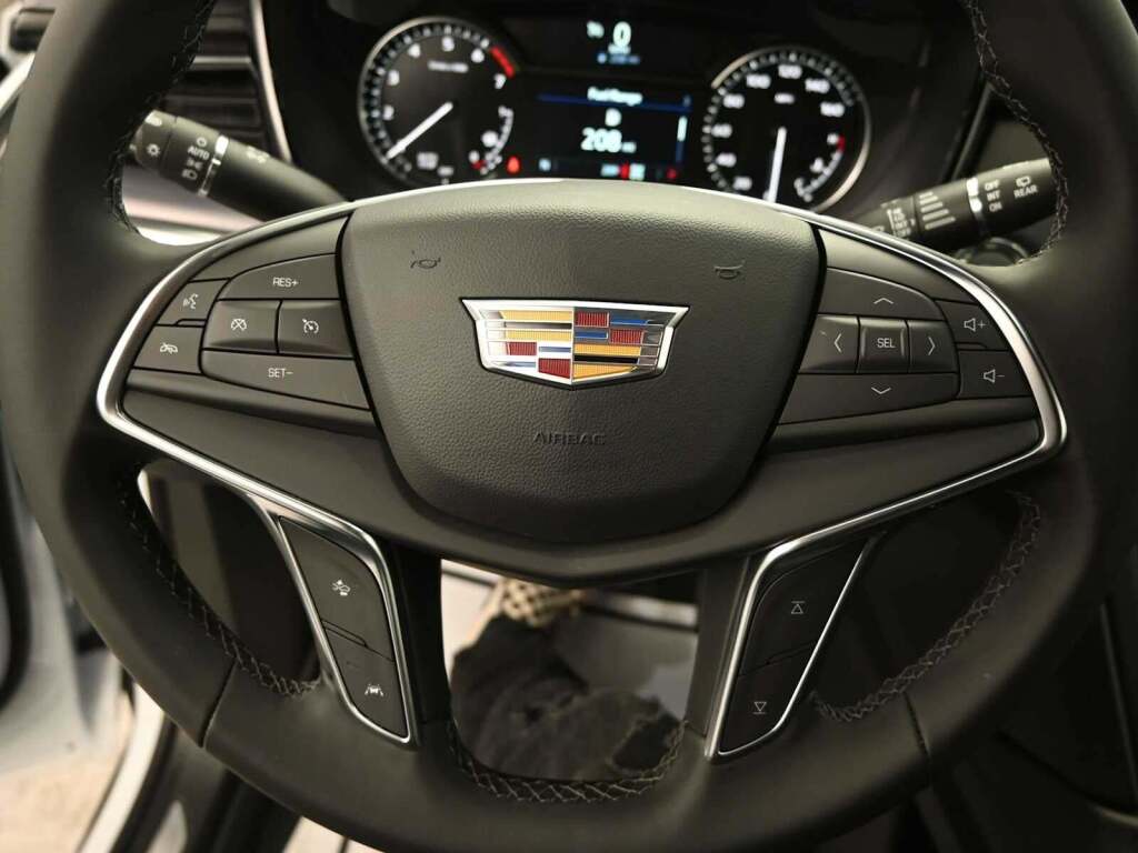 2025 Cadillac XT5 AWD Luxury