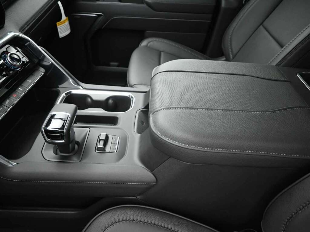 2026 GMC Sierra 1500 Crew Cab, Short Bed, Denali, 4WD