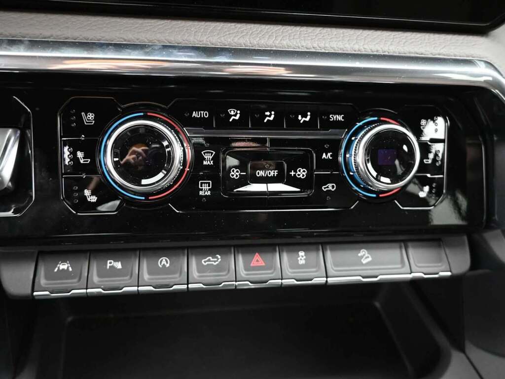 2026 GMC Sierra 1500 Crew Cab, Standard Bed, Denali, 4WD